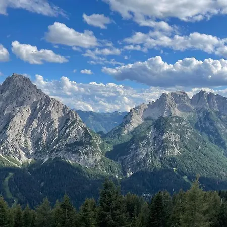 Rifugio 2000 Berghutte אכסניה ספאדה